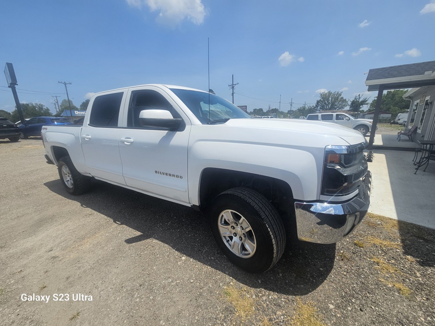 chevrolet silverado 1500 2016 3GCUKREH0GG364116 image chevrolet silverado 1500 2016 3GCUKREH0GG364116 image